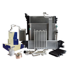 Auto-Onderdelen Koelfabriek Aluminium Radiator Voor Volvo 940 2.3 <span class=keywords><strong>Mt</strong></span> 1992-1996 32Mm 3547154 8603854 - Product Image 2