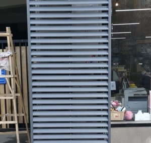 BOCHARM Horizontal China Farmhouse Exterior Venetian Louver Aluminum Alloy <strong>Blind</strong> With Air Ventilation - Product Image 2