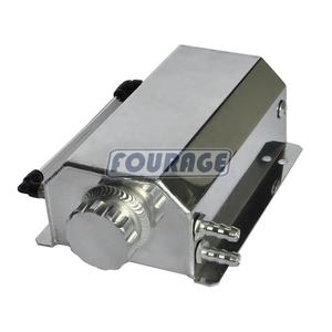 Réservoir de bouteille de réservoir de <span class=keywords><strong>bidon</strong></span> d'huile en alliage d'aluminium de voiture de course haute Performance <span class=keywords><strong>2L</strong></span> avec bouchon de vidange - Product Image 1