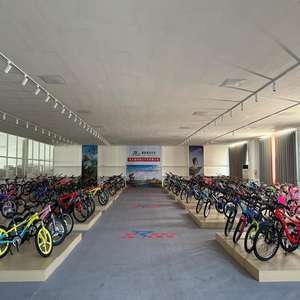 จักรยานเด็กแบบเฟรมเหล็กขนาด <span class=keywords><strong>12</strong></span>-20 <span class=keywords><strong>นิ้ว</strong></span> ความเร็วเดียว สำหรับเด็กชายและเด็กหญิงอายุ 3-6 ปี ดีไซน์แป้นเหยียบแบบธรรมดา เหมาะสำหรับเด็กผู้หญิงที่ชอบเจ้าหญิง - Product Image 3