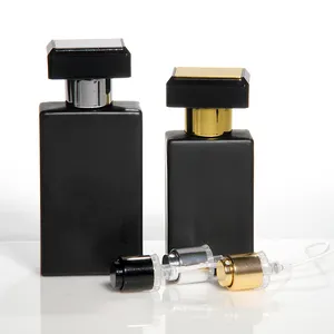 Luxus leere Parfümsprühflasche Plattform quadratische 45-ml-delikate schwarze Parfümflasche