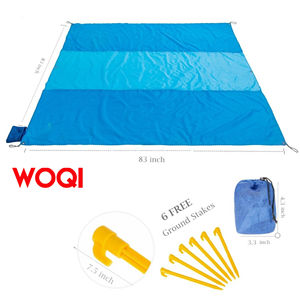 Couverture de plage/pique-nique compacte sans sable WOQI, tapis de camping - Product Image 2