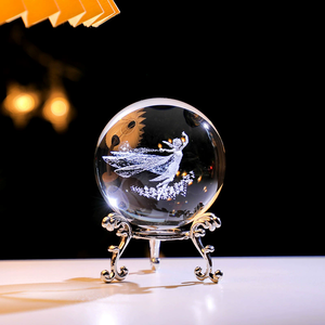 Boule de cristal gravée au laser 3D de 6 cm avec support, 18 thèmes, sphère de cristal, cadeau pour la Saint-Valentin, cadeau d'anniversaire, cadeaux pour amis - Product Image 4