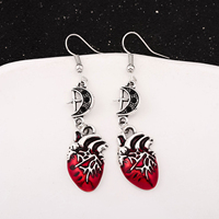 Nouvelles boucles d'oreilles personnalisées pour femmes, Halloween, gothique, vampire, chauve-souris, cœur rouge sang, lune
