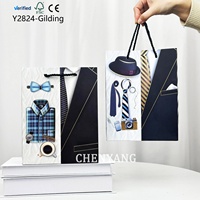 Sac en papier noir avec logo pour usine de vêtements, fête, shopping, petites bougies, jouets en carton bleu, sac en papier noir imprimé fait main