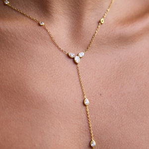 Collar de cadena en Y de acero inoxidable con circonita blanca en forma de lágrima, chapado en oro de 18K, para uso diario, con engaste de bisel multicapa - Product Image 3