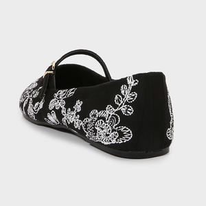 2025 primavera/estate nuove scarpe da donna <span class=keywords><strong>nere</strong></span> <span class=keywords><strong>Mary</strong></span> <span class=keywords><strong>Jane</strong></span> ricamate a testa tonda ballerine scarpe basse a bocca bassa - Product Image 5