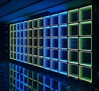 Unendlicher Abgrund Magischer Spiegel Hochwertige Tanzböden Starke Tragfähigkeit Wasserdicht Rostfrei IP65 LED-Beleuchtung RGB Edelstahl