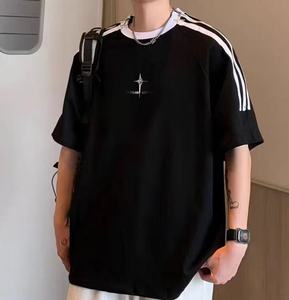 T-shirt Oversize Traspirante <span class=keywords><strong>in</strong></span> Poliestere-Cotone da 200g con Girocollo, Distintivo Metallico a Stella e Striscia con Cerniera, Ideale per Tutte le Stagioni - Product Image 4