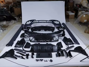Kit de Carrocería Exterior Auron Macan 95B de Alta Calidad, Nuevo y Mejorado, Parachoques 2014-2019, Ajuste Universal, Mejor Precio, Juego Completo, Venta al Por Mayor - Product Image 4