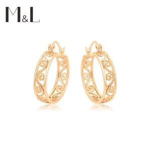 M & Xuping Jewelry aros pequeños aretes chapado en oro de 18 quilates pendientes al por mayor Grano grabado elegante estilo exquisito clip para la oreja