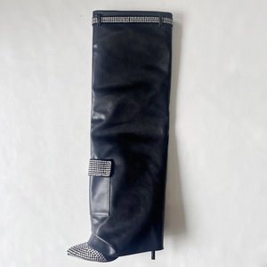 Bottes hautes pour femmes avec diamants, motif camouflage, talons fins, coupe large, bottines longues, chaussures d'hiver à talons aiguilles tendance - Product Image 4