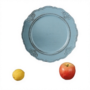 Assiettes de présentation en mélamine gaufrée à motif floral vintage bleu et blanc Domingo, 33 cm, pour décorations de mariage - Product Image 3