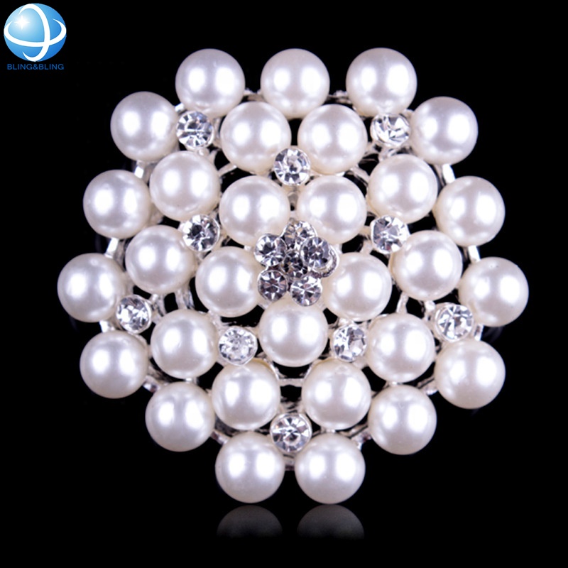 BSITSSS 4 Pezzi Fiore Spille, Vintage Spilla Donna, Elegante Spilla per Vestiti, SPilla Gioiello per Forma Delle Foglie, Moda Spilladi Strass per Cappelli, Zaini, Giacche