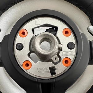 <span class=keywords><strong>Volant</strong></span> personnalisé pour <span class=keywords><strong>BMW</strong></span> Série <span class=keywords><strong>1</strong></span> 3 5 7 X5 F15 E70 X6 F16 E71 X1 E84 <span class=keywords><strong>F20</strong></span> F22 F30 F32 F36 F40 F80 F90 E30 E92 F34 X2 F21 F33 - Product Image 6