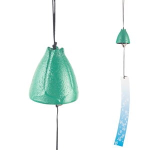 Fábrica yiduoy vende al por mayor campanas de viento de hierro fundido estilo japonés con diseño de capullo de loto, campanas de viento metálicas retro hechas a mano. - Product Image 1