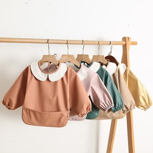 Celemek makan bayi unik grosir, dengan penutup tombol harga rendah lengan panjang silikon anti air - Product Image 2