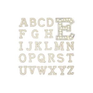 Écusson avec lettres personnalisées et paillettes, alphabet, autres accessoires de vêtement, fabricant en Chine - Product Image 1