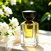 Flacon pulvérisateur carré en verre transparent, très demandé, pour parfums, échantillons de soins de la peau et emballages cosmétiques de voyage