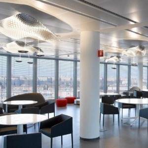 โคมไฟระย้าสำหรับบันไดวิลล่าดูเพล็กซ์ Artemide Italian COSMIC ANGEL ดีไซน์สร้างสรรค์ แสงวอร์มไวท์ สำหรับห้องนั่งเล่น ระดับไฮเอนด์ เหมาะสำหรับบ้าน - Product Image 2