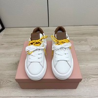 Baskets compensées de luxe en cuir véritable pour femme, couleur contrastée blanc-marron, semelle épaisse, chaussures de créateur tendance pour la marche quotidienne