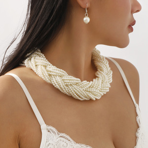 Offre Spéciale 2026 – Parure <span class=keywords><strong>de</strong></span> Bijoux Multi-brins en Perles Blanches Brillantes, <span class=keywords><strong>Collier</strong></span> et Boucles d'Oreilles pour <span class=keywords><strong>Femme</strong></span>, Idéale pour Mariage, Fête et Cérémonies Formelles - Product Image 5