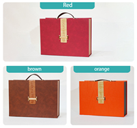 Boîte cadeau en cuir personnalisée avec poignée, élégante, haut de gamme, avec estampage à chaud et gaufrage, très vendue