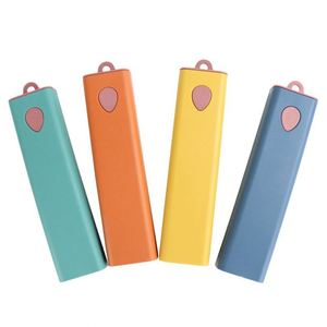 Nouvelle conception couleur avec fermeture à bouton, dans un étui pour ensemble de couverts portables en paille de blé - Product Image 1