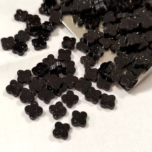 Gemas Naturales de Arenisca Dorada/Azul/Negra de 7mm, Cuentas Planas Dobles con Forma de Trébol de Cuatro Hojas Azul Estrellado para la Fabricación de Joyas - Product Image 2
