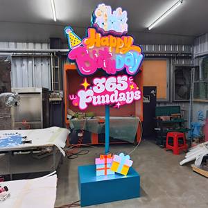 Insegna Pubblicitaria LED Personalizzata Creativa e Accattivante per Esterni, Segnaletica per Negozi e Attività Commerciali - Product Image 6