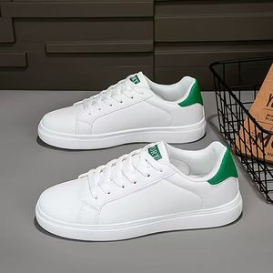 Chaussures de sport décontractées pour hommes, légères, à semelle souple et confortables - Sneakers de style coréen, à semelle plate, style Instagram. - Product Image 1