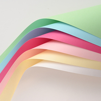 2025 nouveau papier fleur étanche papier d'emballage couleur unie 44*58CM 150g épais papier Kraft fleuriste fournitures