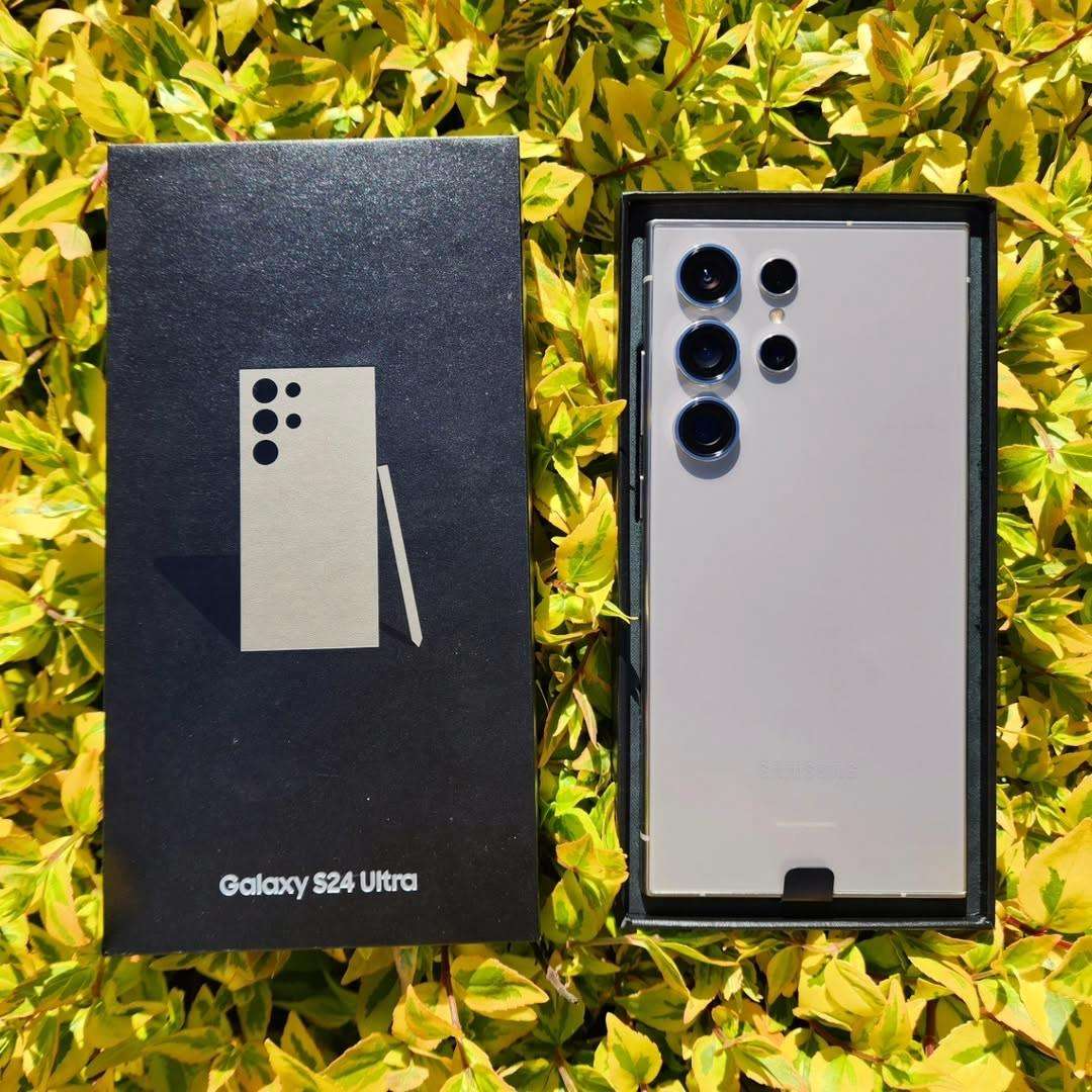 Smartphone Samsung Galaxy S High-Quality Pre-Owned Models