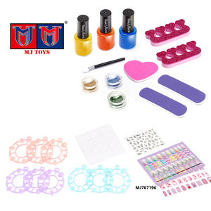 <span class=keywords><strong>Niños</strong></span> Niñas Juguetes Belleza Juego de imaginación Maquillaje Tinte <span class=keywords><strong>para</strong></span> el cabello Peluca Tatuaje <span class=keywords><strong>Kit</strong></span> <span class=keywords><strong>Niños</strong></span> Juguete Maquillaje Belleza Conjunto - Product Image 4