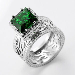 Anello con Zircone Quadrato per Donne, Stile Elegante e Regale, Gioiello da Dito alla Moda - Product Image 3