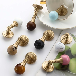 Lichte luxe retro nieuwe Chinese zinklegering bolvormige knoppen met enkel gat voor kledingkastkast lade deuren villa - Product Image 4