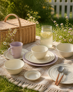 Services de table en porcelaine et céramique violet taro, pour une mise en scène esthétique de la table, comprenant bols, assiettes et tasses, vente en gros directe usine - Product Image 1