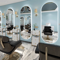 Miroir de barbier de luxe moderne et léger Lumière LED Meilleur prix Vente en gros Accessoires de barbier pour salon de coiffure Mobilier portable pour centre commercial