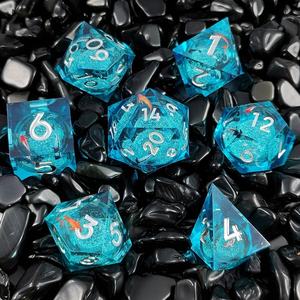 Fish Lucky Quicksand Blue Liquid Sharp Edge <span class=keywords><strong>Jeu</strong></span> de dés <span class=keywords><strong>en</strong></span> résine Cadeaux Ensemble de dés 7 pièces Donjons <span class=keywords><strong>et</strong></span> Dragons - Product Image 2