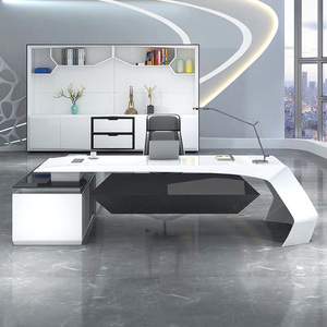 Table de travail par ordinateur de haute qualité Mobilier de bureau pour patron Bureau de secrétaire de direction Table de bureau en forme de L - Product Image 1