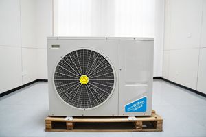 Système de pompe à chaleur air-eau A+++ 10 kW, haute efficacité et économie d'énergie, chauffe-eau à pompe à chaleur de fabrication française avec réfrigérant R32 - Product Image 2