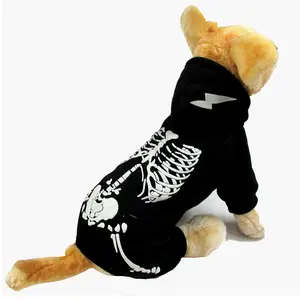 Disfraz de Halloween para mascotas Otoño/Invierno ropa cálida para perros Teddy Corgi Glow-in-the-Dark Skull Cute Hoodies Winter Yantai General