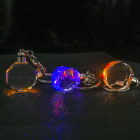 HBL Vente en gros de mini porte-clés en verre cristal vierge, forme complète, gravure laser, porte-clés en cristal pour souvenir ou cadeau