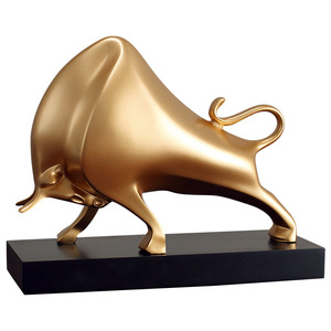 Figura abstracta de toro, escultura de resina dorada, decoración de mesa para sala de estar, oficina, pieza de arte para escritorio - Product Image 5