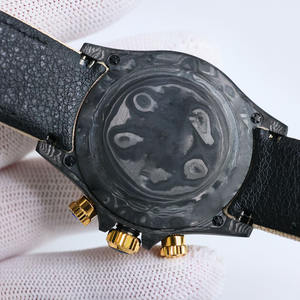 Funciones Potentes que se Logran Perfectamente a un Precio Inmejorable. Reloj de Pulsera Mecánico Unisex Avanzado con Caja de Fibra de Carbono y Correa de Goma - Product Image 4