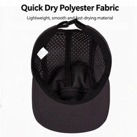 Casquette de camping non structurée à 5 panneaux entièrement perforée au laser, séchage rapide, légère, respirante, imperméable, pour la course à pied