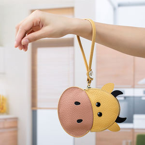 Joli dessin <span class=keywords><strong>animé</strong></span> portefeuille <span class=keywords><strong>japonais</strong></span> <span class=keywords><strong>2021</strong></span> nouveau sac à monnaie suspendu à la main Cowleather Animal femmes porte-monnaie Ins Mini porte-monnaie - Product Image 3