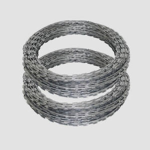 Fil barbelé en acier inoxydable 304 pour la protection des murs des prisons, clôture de sécurité revêtue de PVC avec service de modélisation 3D - Product Image 2