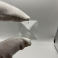 Perles carrées en verre cristal poli écologiques en gros, de différentes tailles, pour rideaux, chaînes et décoration intérieure