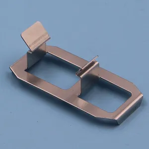Clip in metallo con fibbia a Clip in metallo in acciaio a buon mercato OEM personalizzate per Clip per tubi a fascia con pinzatura in acciaio